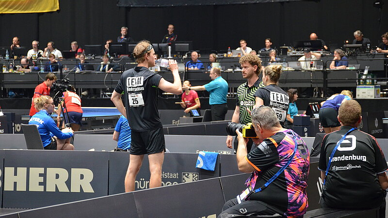Achtelfinal-Einzug im Doppel: TTVN-Quartett sammelt wertvolle Erfahrungen in Erfurt