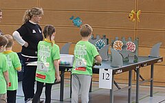 Mini-Athleten-Tag in der Akademie des Sports: 92 Kinder haben tierischen Spaß